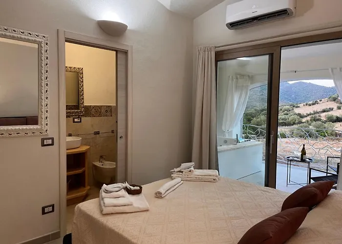 Lamefata 3* San Teodoro (Sardinia)